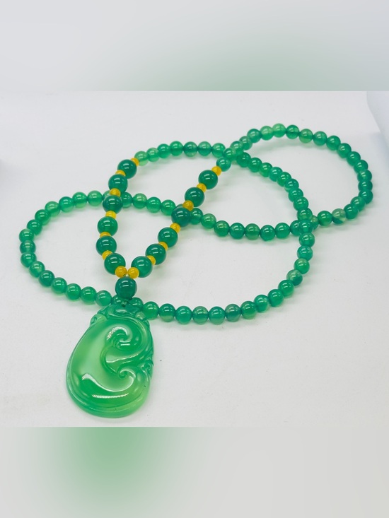 Jewelry - Ruyi Pendant Beaded Strand Necklace Ice Jadeite Chalcedony Agate Green Beaded